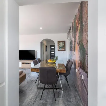 David Apartment *